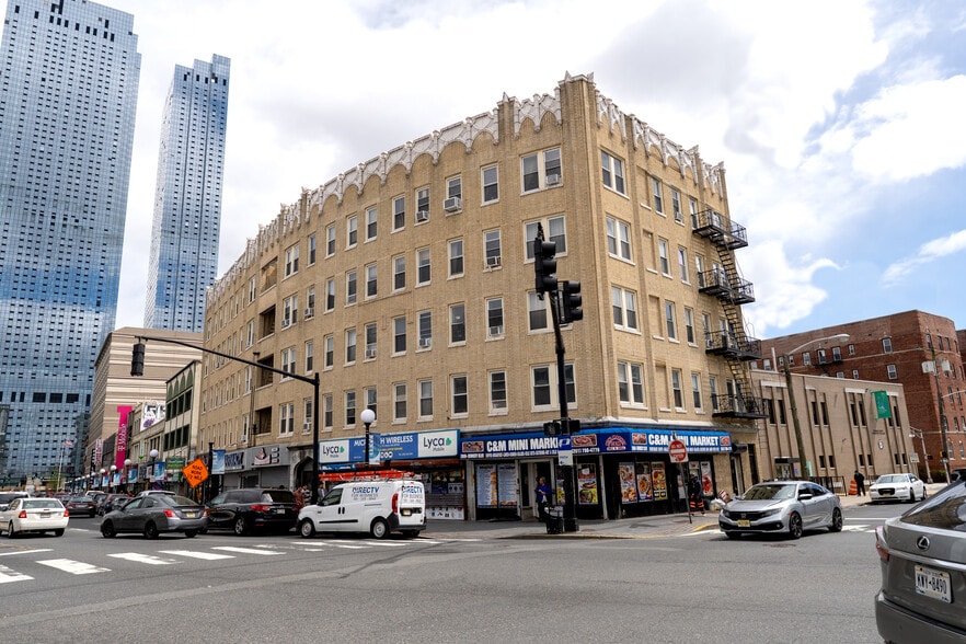 2808-2820 John F Kennedy Blvd, Jersey City, NJ for sale - Building Photo - Image 1 of 21