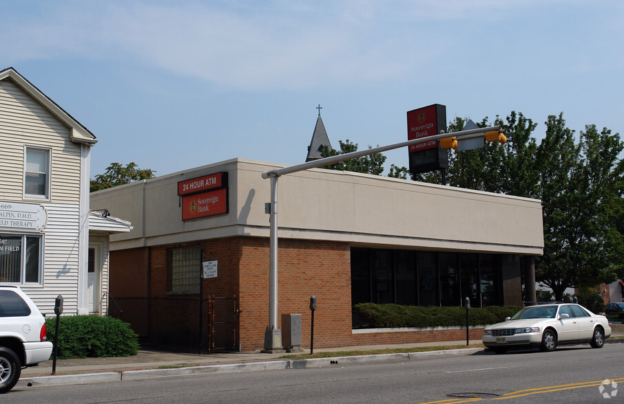 655-667 Bloomfield Ave, Bloomfield, NJ for sale - Primary Photo - Image 1 of 1