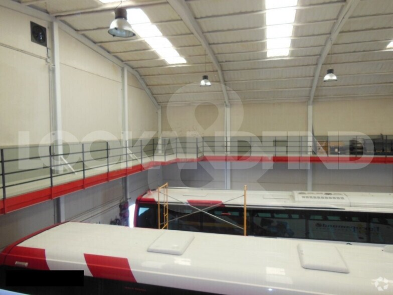 Industrial in Toledo, Toledo for lease - Building Photo - Image 2 of 23