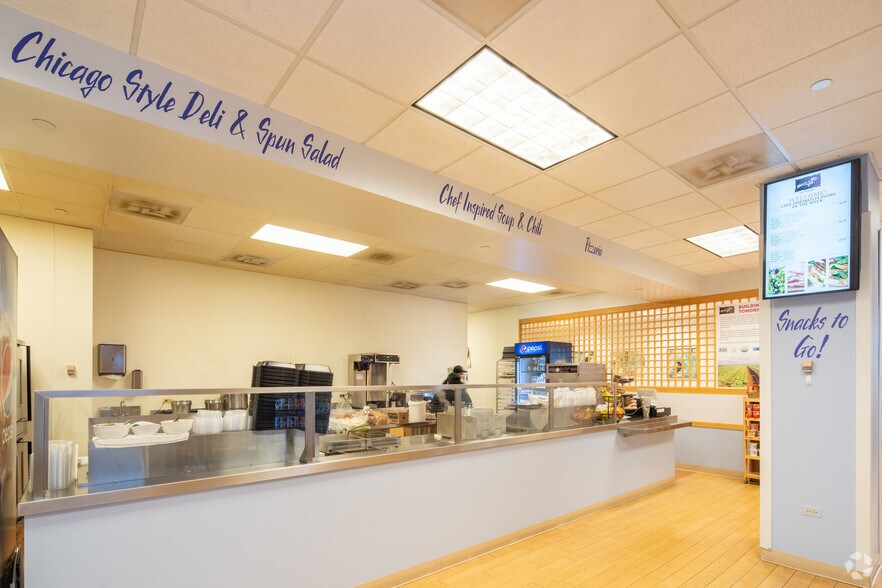 701 E 22nd St, Lombard, IL for lease - Interior Photo - Image 2 of 7