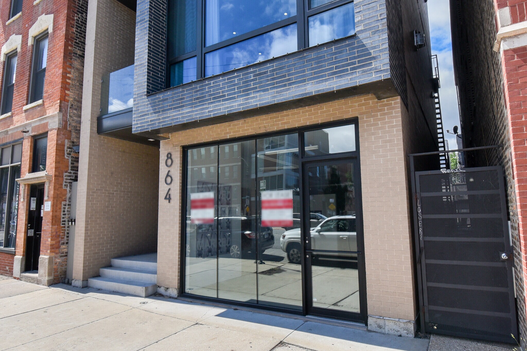 864 N Ashland Ave, Chicago, IL for sale Building Photo- Image 1 of 1