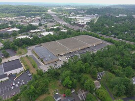 FedEx Building - Warehouse