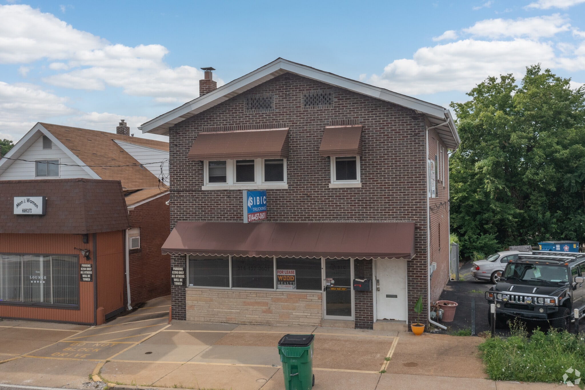 8206 Gravois Ave, Saint Louis, MO for lease Primary Photo- Image 1 of 6