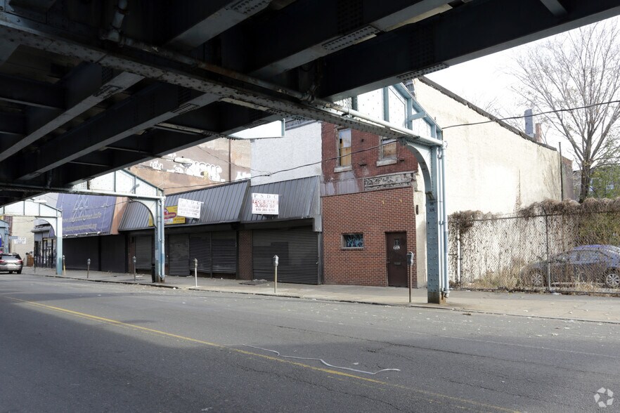 30473051 Kensington Ave, Philadelphia, PA 19134