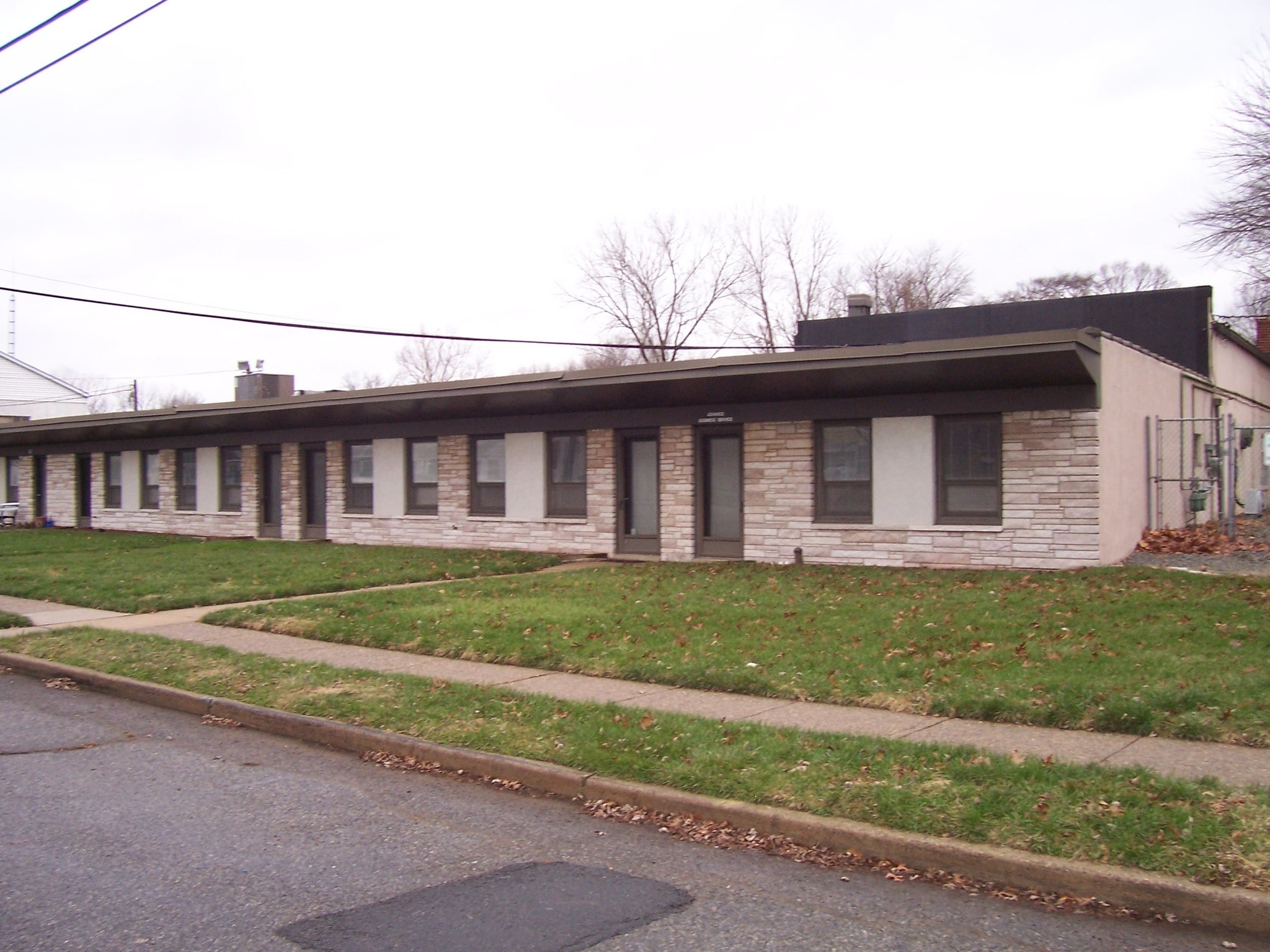 34-44 W Taylor Ave, Hamilton, NJ for lease Primary Photo- Image 1 of 14