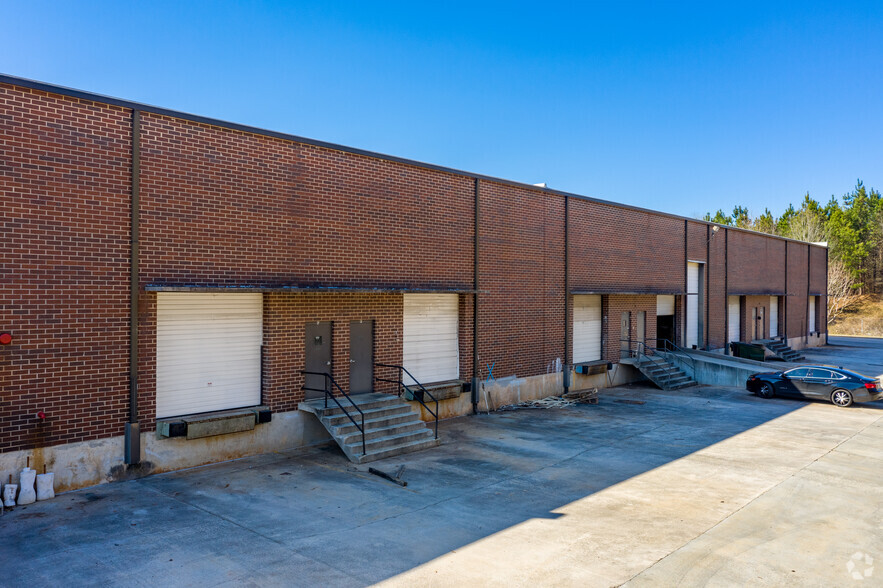 1625 Rock Mountain Blvd, Stone Mountain, GA for lease - Building Photo - Image 2 of 5