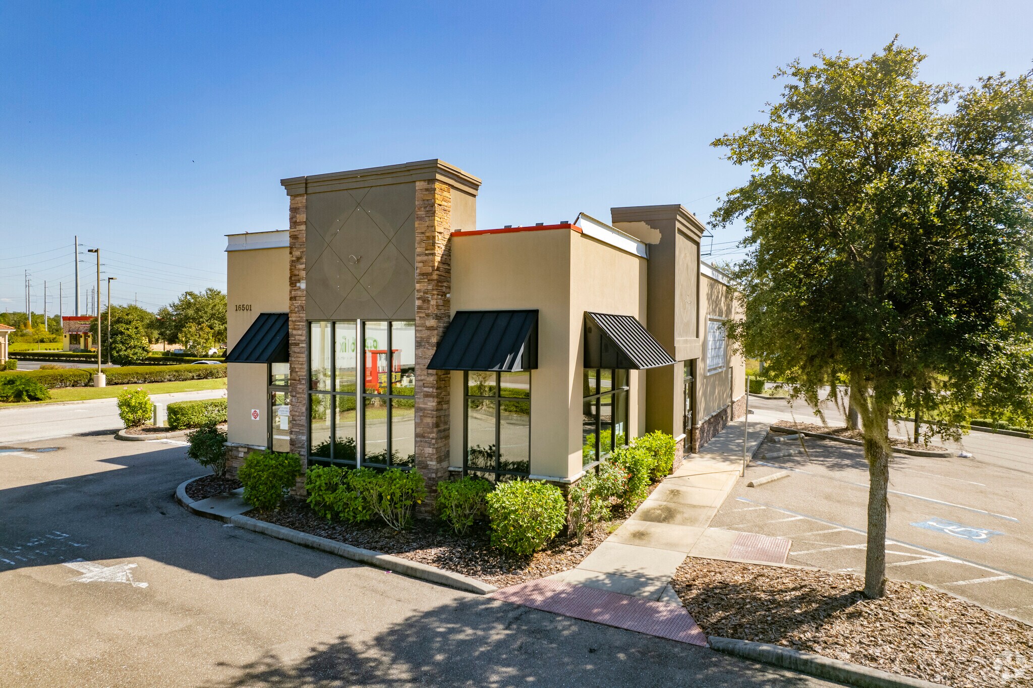 16501 Fishhawk Blvd, Lithia, FL for sale Building Photo- Image 1 of 1