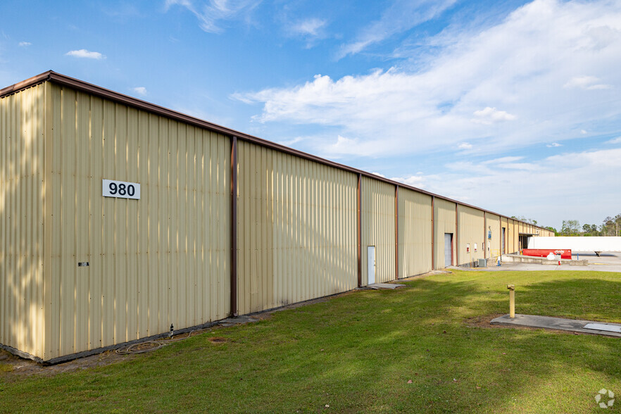 980 Bourne Ave, Savannah, GA for lease - Building Photo - Image 2 of 4