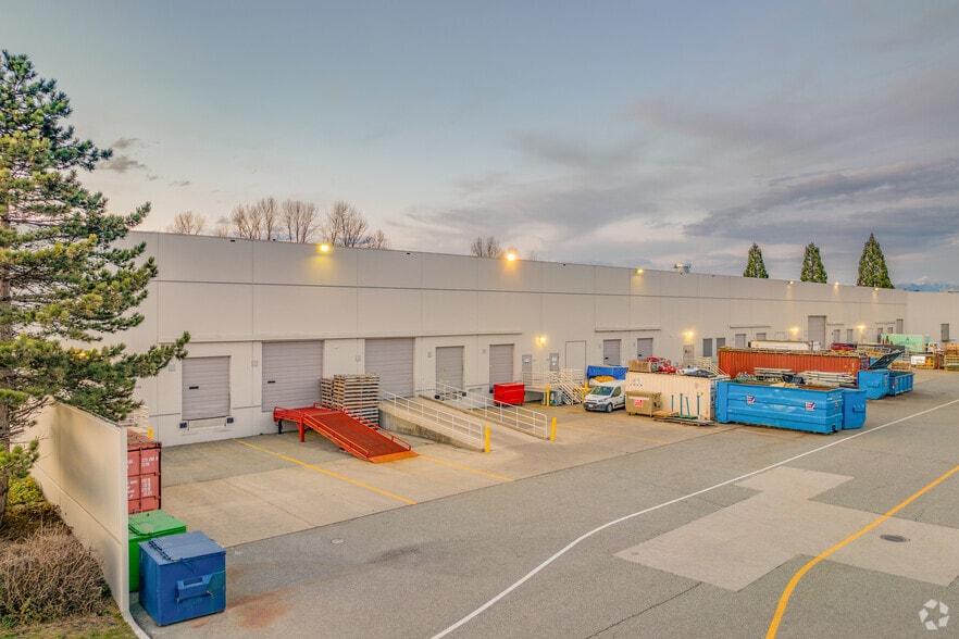 1480-1492 Cliveden Ave, Delta, BC for lease - Building Photo - Image 3 of 5