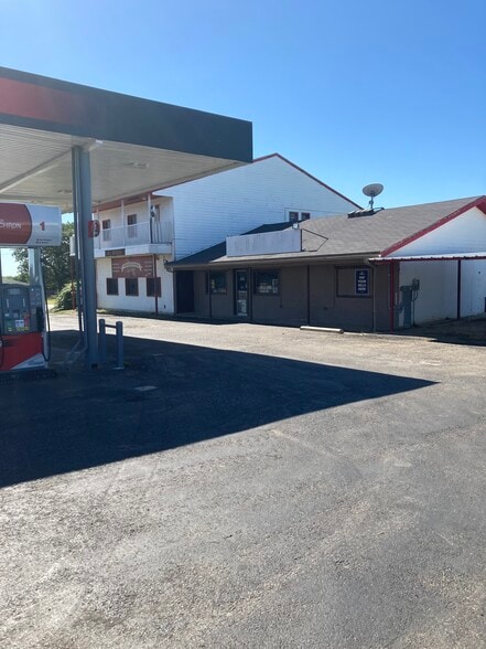 2008 Conveyor Dr, Joshua, TX for sale - Building Photo - Image 1 of 1