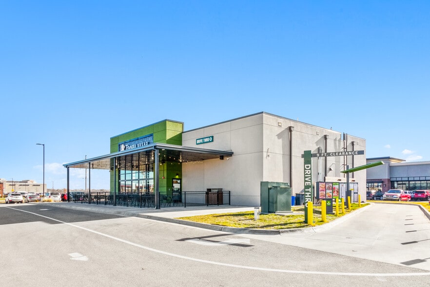 2901 N Maize Rd, Wichita, KS for sale - Building Photo - Image 2 of 6