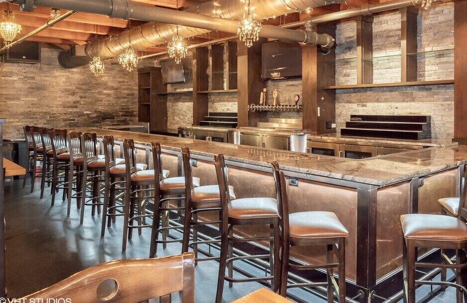 434 W Ontario St, Chicago, IL for lease Building Photo- Image 1 of 4