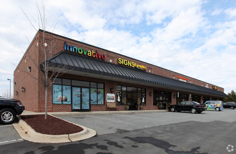 1143-1149 Saint Marks Church Rd, Burlington, NC for lease - Primary Photo - Image 3 of 6