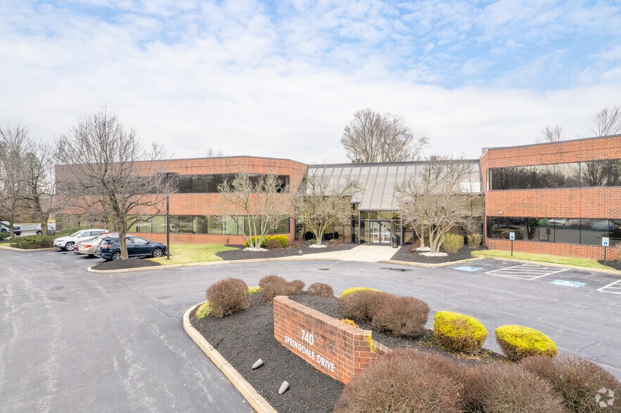 740 Springdale Dr, Exton, PA for lease - Building Photo - Image 3 of 8