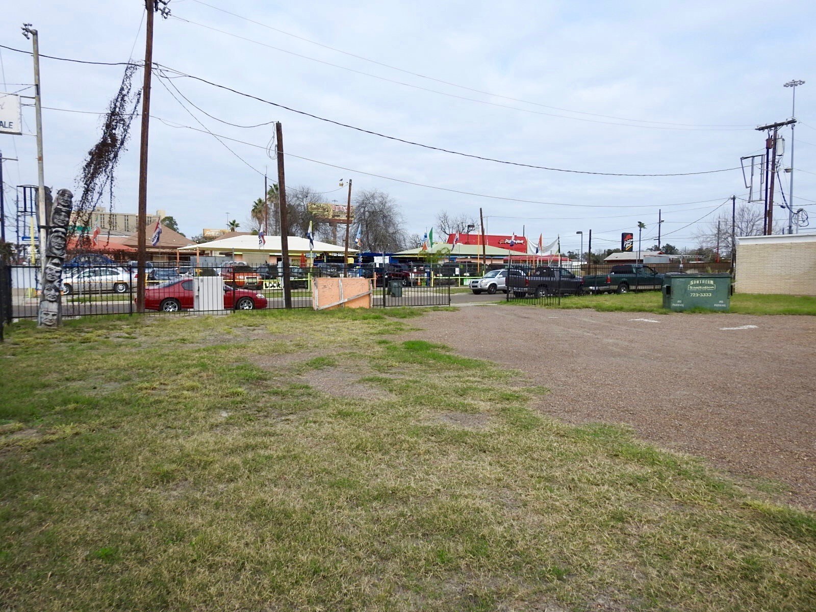 2005 San Bernardo Ave, Laredo, TX 78040 Retail for Sale
