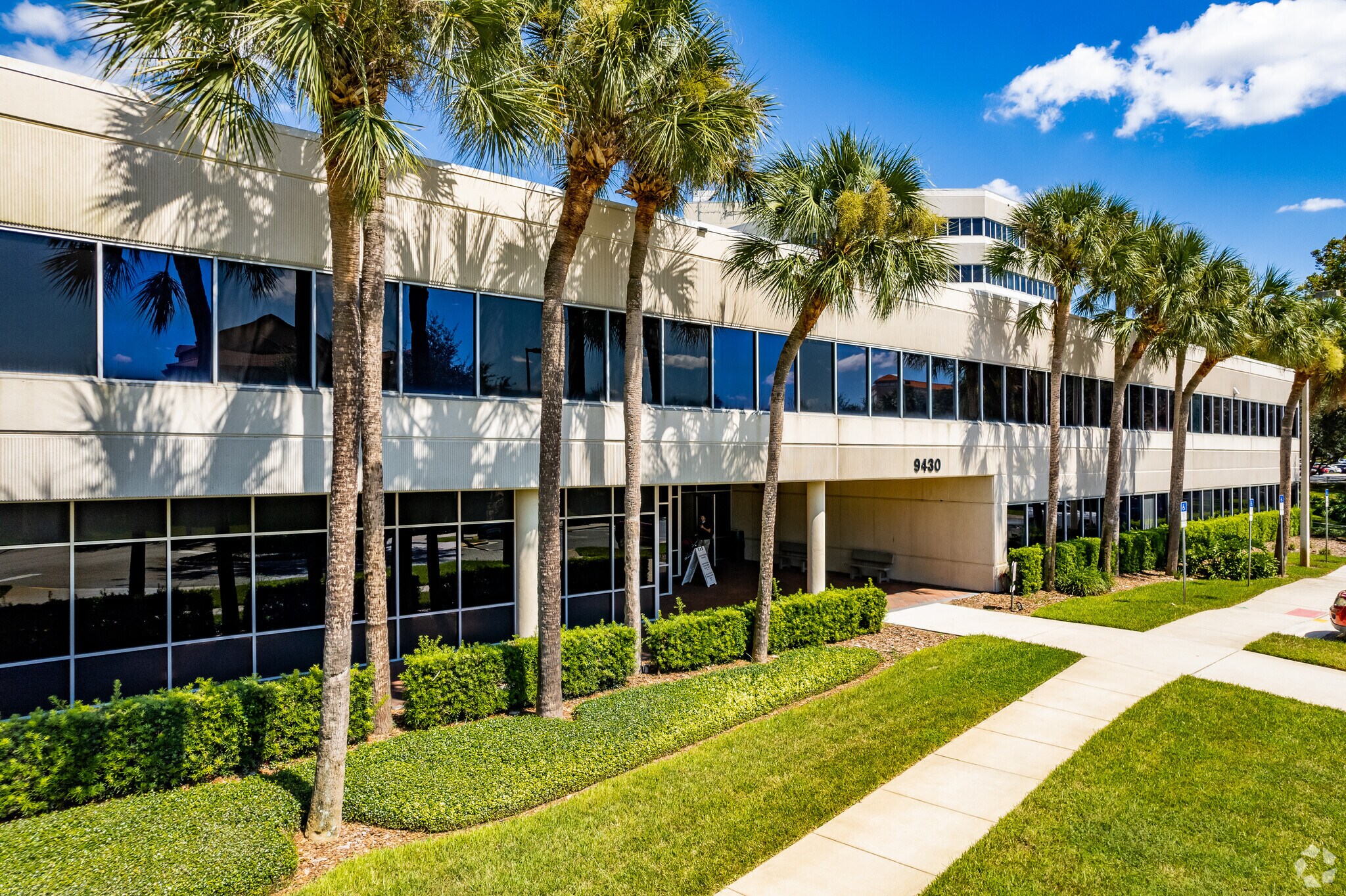 9430 Turkey Lake Rd, Orlando, FL 32819 Sandlake Professional Building