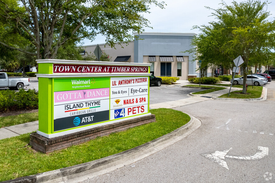 425 Avalon Park Blvd, Orlando, FL for lease - Building Photo - Image 2 of 5