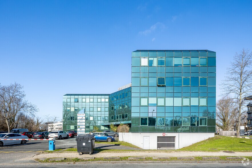 2 Avenue De Chavailles, Bruges for lease - Building Photo - Image 3 of 3