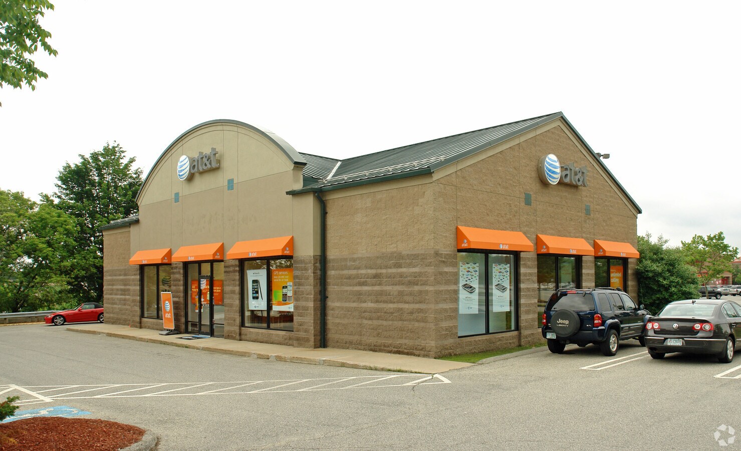 296 Daniel ster Hwy, Nashua, NH 03060