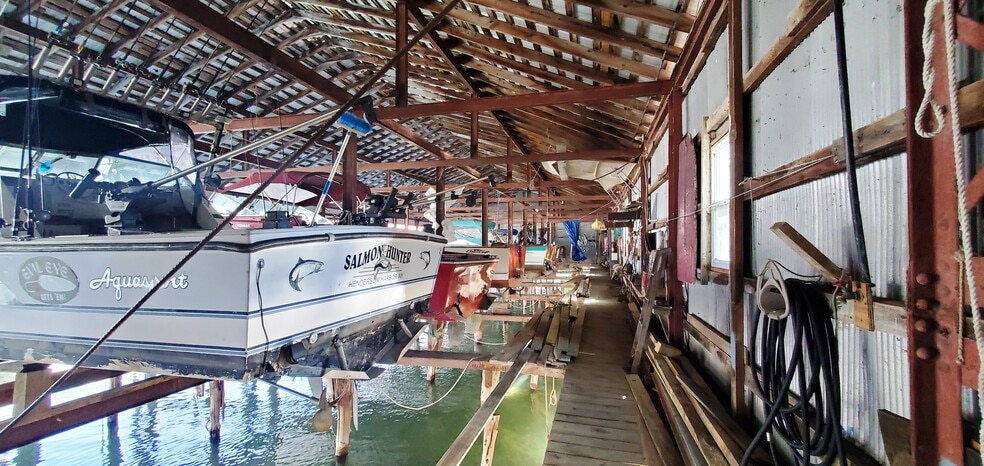 8465 Cornell Rd, Henderson, NY for sale - Interior Photo - Image 2 of 9