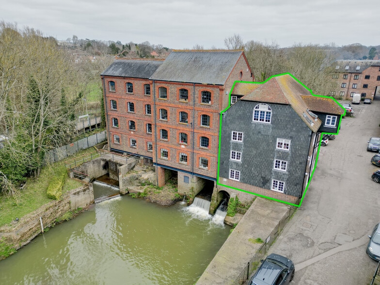 The Old Mill and The Roller Mill portfolio of 2 properties for sale on LoopNet.com - Building Photo - Image 2 of 2