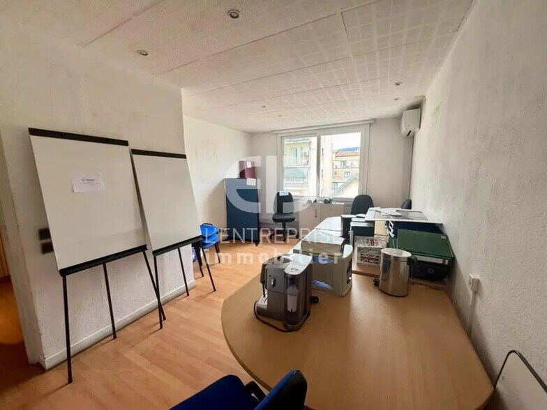 Office in Nice for lease - Building Photo - Image 3 of 9