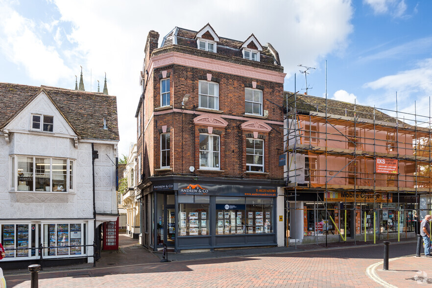 2-2A Middle Row, Ashford for sale - Primary Photo - Image 1 of 2