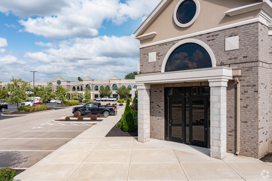 8590 Yankee St, Dayton, OH for lease - Building Photo - Image 2 of 4