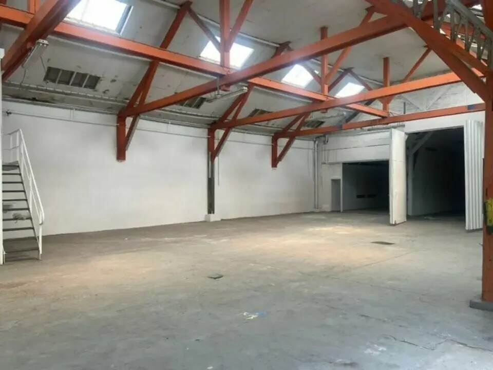 Flex in Le Havre for lease Interior Photo- Image 1 of 6