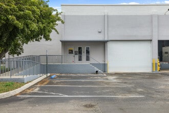 7950-7966 NW 14th St, Miami, FL for lease Building Photo- Image 1 of 20