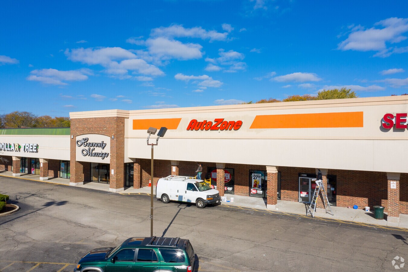 12021330 W Dundee Rd, Buffalo Grove, IL 60089 Strathmore Square