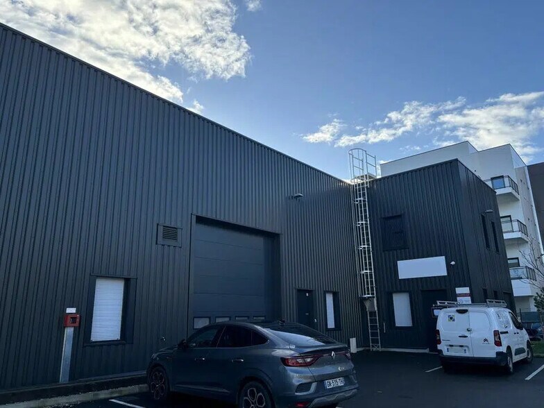 in Genas for sale - Building Photo - Image 1 of 1