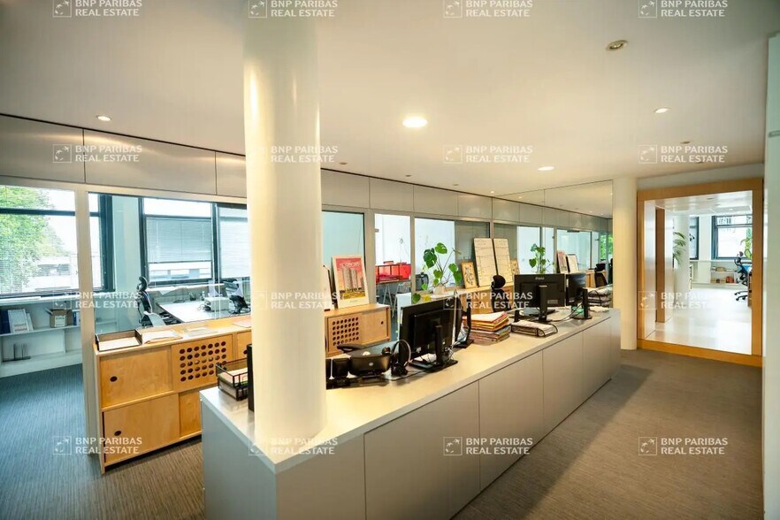 Office in Rennes for sale - Building Photo - Image 2 of 5