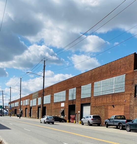 2934 Broadway Ave, Cleveland, OH for lease - Building Photo - Image 2 of 4