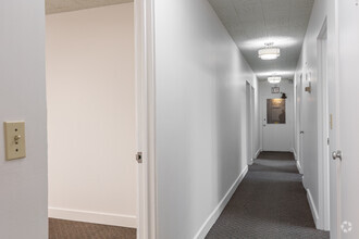 2455 NW Marshall St, Portland, OR for lease Interior Photo- Image 1 of 8