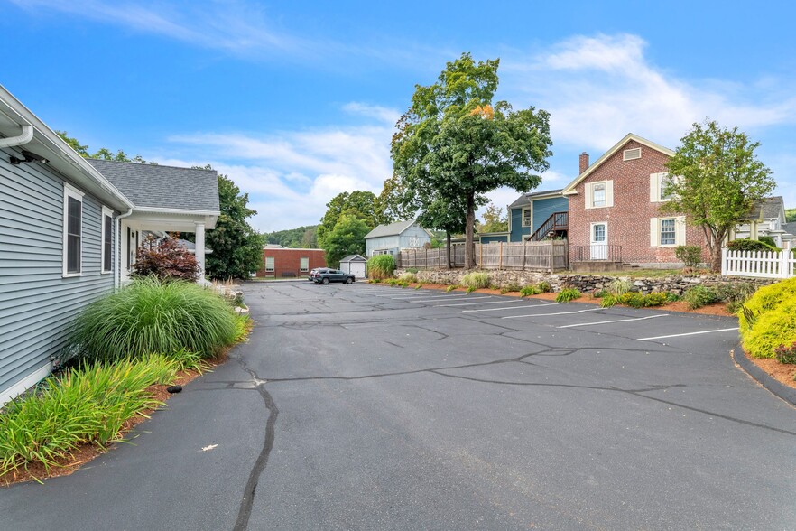 1010 Thorndike St, Palmer, MA for lease - Building Photo - Image 3 of 36