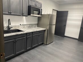 50 W Hoover Ave, Mesa, AZ for lease Interior Photo- Image 2 of 6