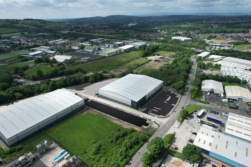 Hollis St, Darwen for lease - Building Photo - Image 3 of 12