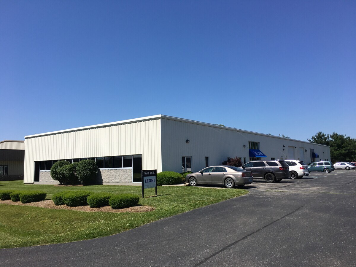 4610 Progress Dr, Columbus, IN 47201