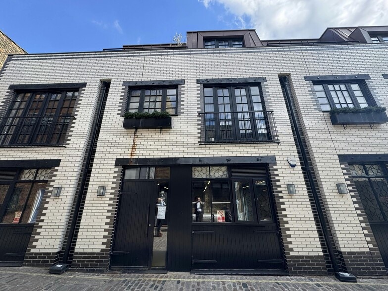 Pratt Mews, London for lease - Building Photo - Image 3 of 6