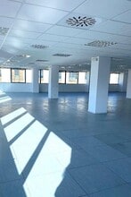 Carrer de Frederic Mompou, 4, Sant Just Desvern, Barcelona for lease Interior Photo- Image 2 of 2