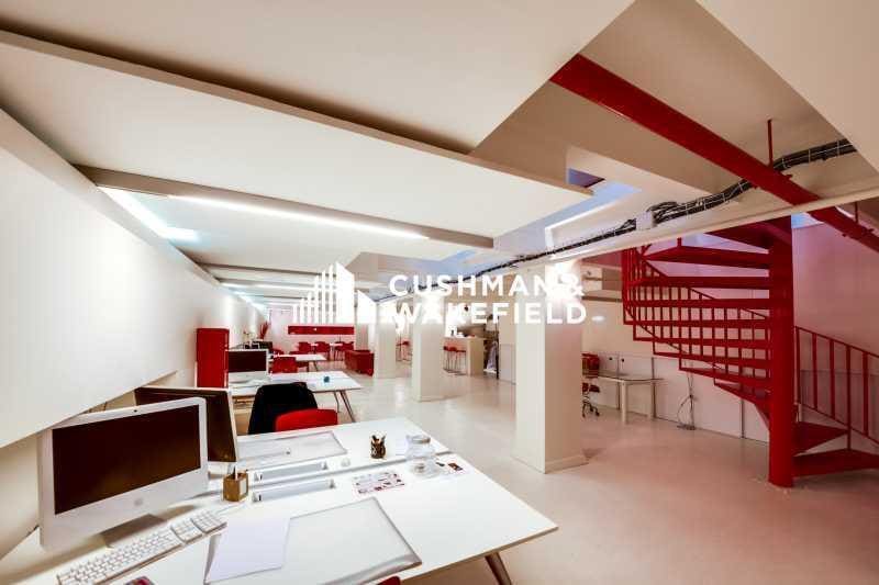 Office in Neuilly-sur-Seine for lease - Interior Photo - Image 3 of 12