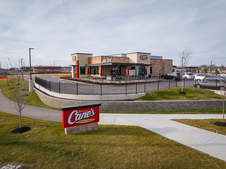 8970 E US Highway 36, Avon, IN 46123