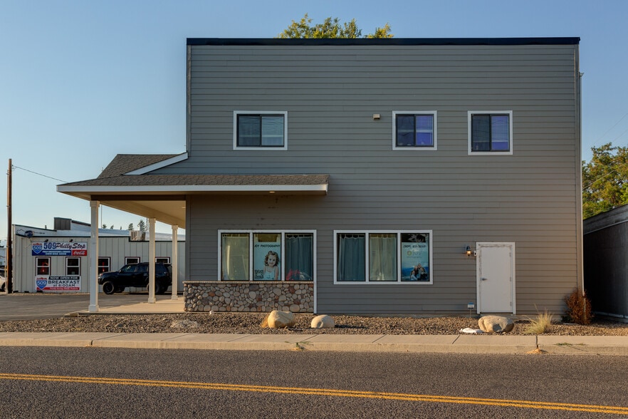 116 S Main St, Kittitas, WA for sale - Building Photo - Image 2 of 5