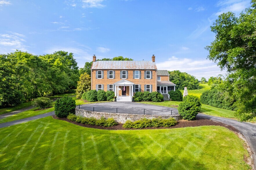 1687 Marlboro Rd, Stephens City, VA for sale - Primary Photo - Image 1 of 1