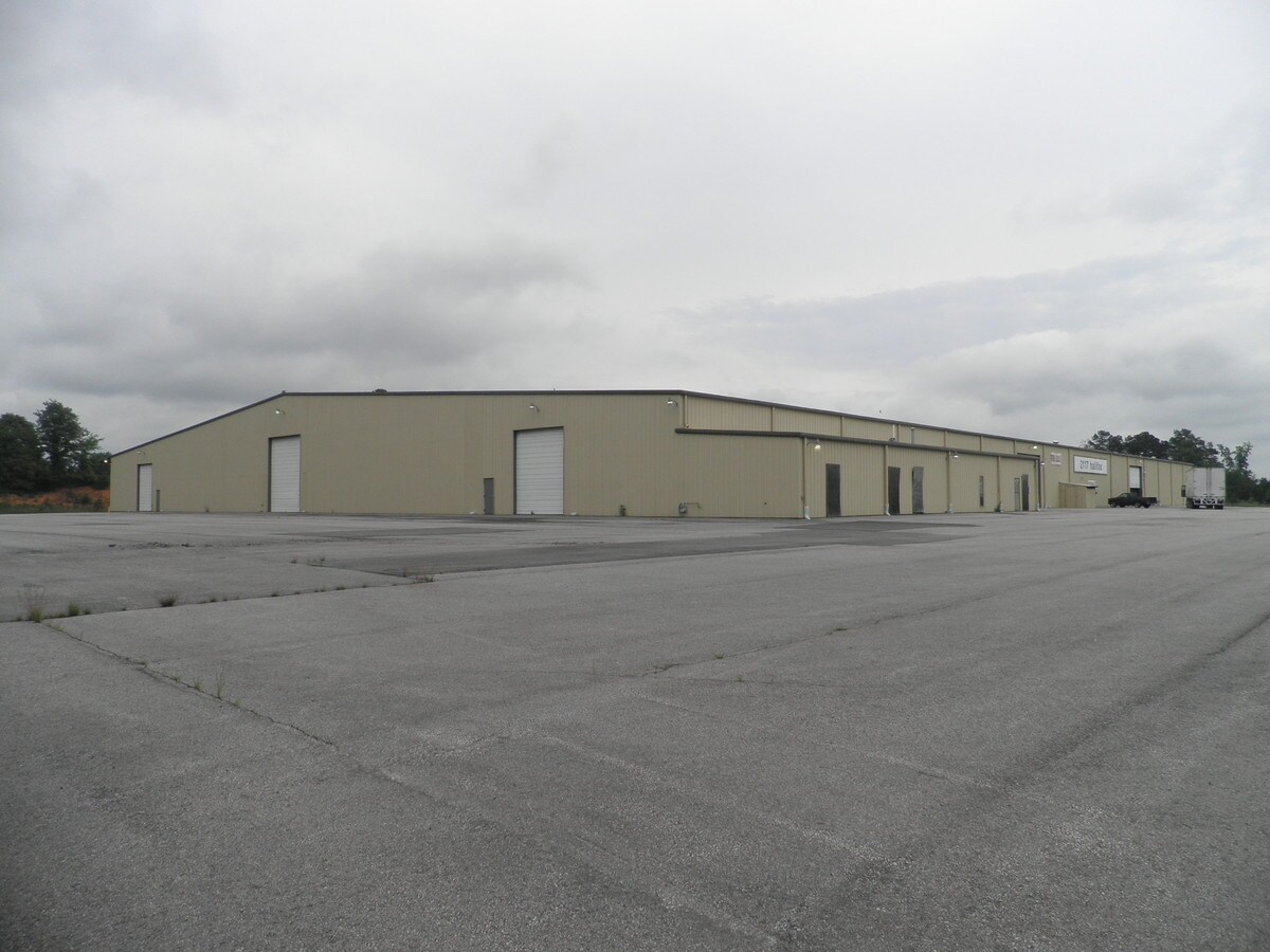 2117 Halifax Rd, Danville, VA 24540