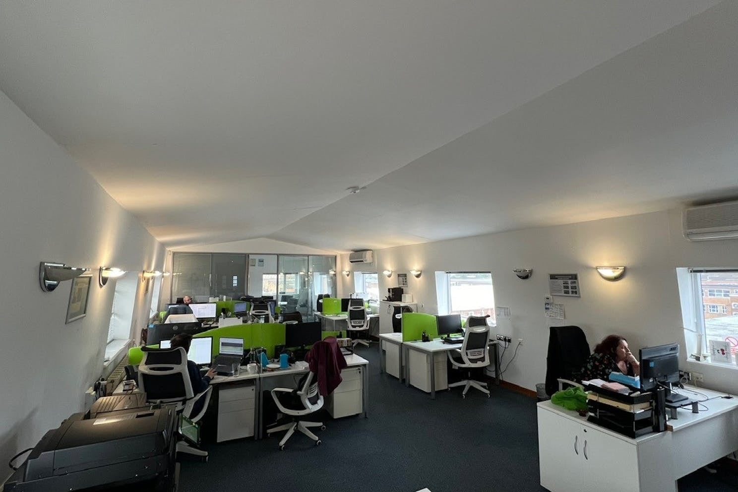 63-77 Milford Rd, Reading for lease Interior Photo- Image 1 of 6