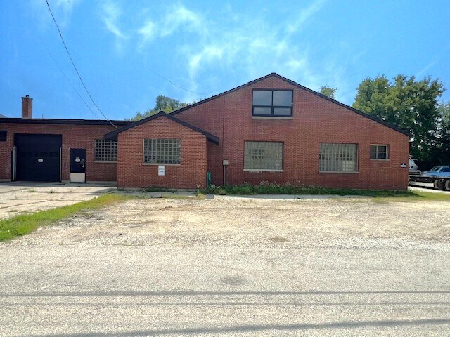 13 Burdent Dr, Crystal Lake, IL for lease - Building Photo - Image 3 of 6