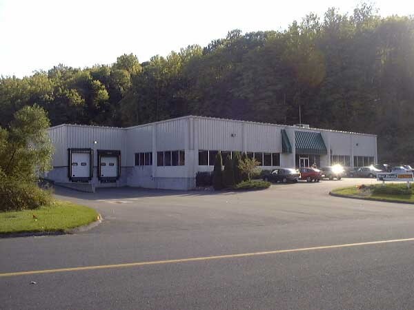 2 Turnage Ln, Bethel, CT for sale Primary Photo- Image 1 of 1