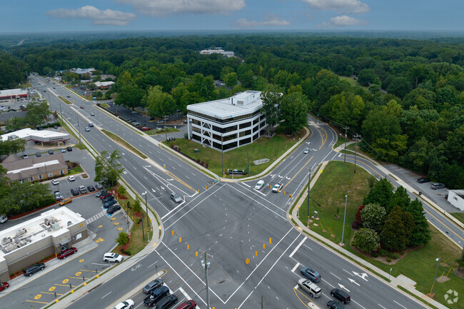 More details for 3300 Battleground Ave, Greensboro, NC - Office for Lease